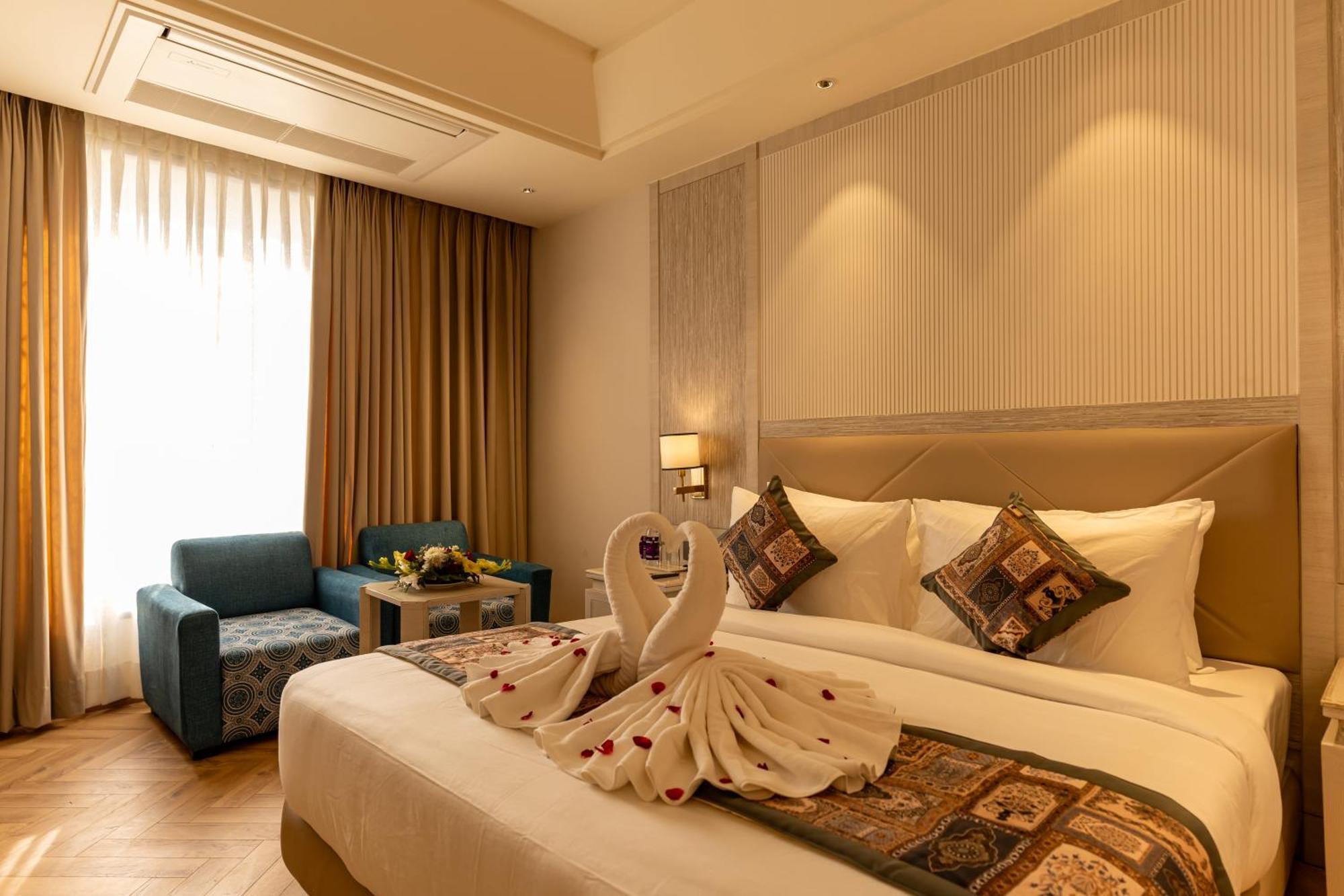 Sandoz Amritsar Near Golden Temple Екстер'єр фото