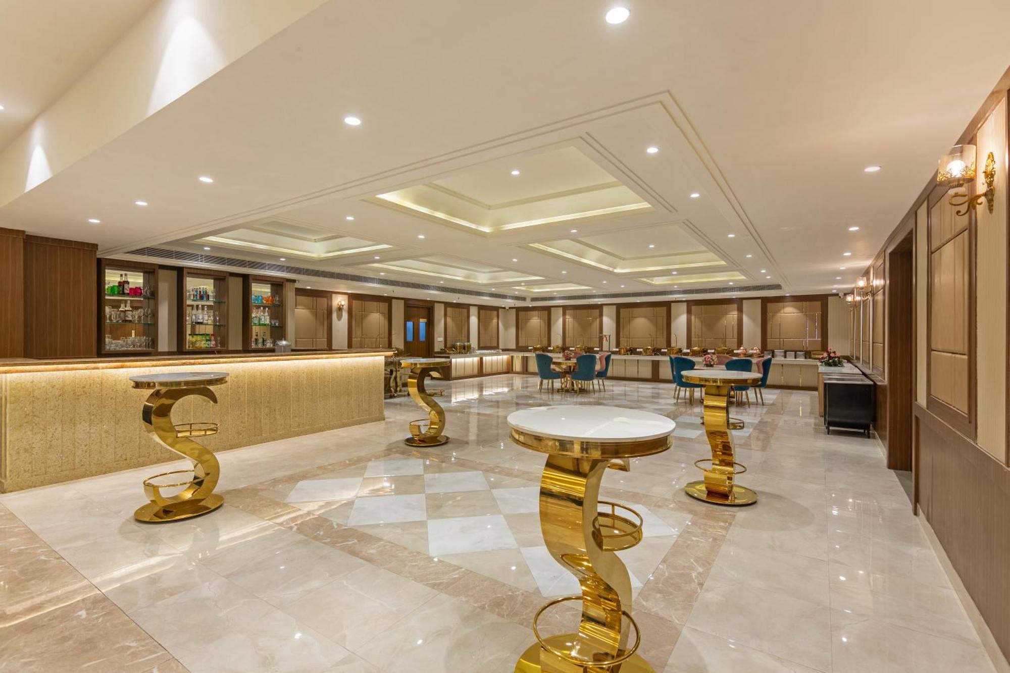 Sandoz Amritsar Near Golden Temple Екстер'єр фото