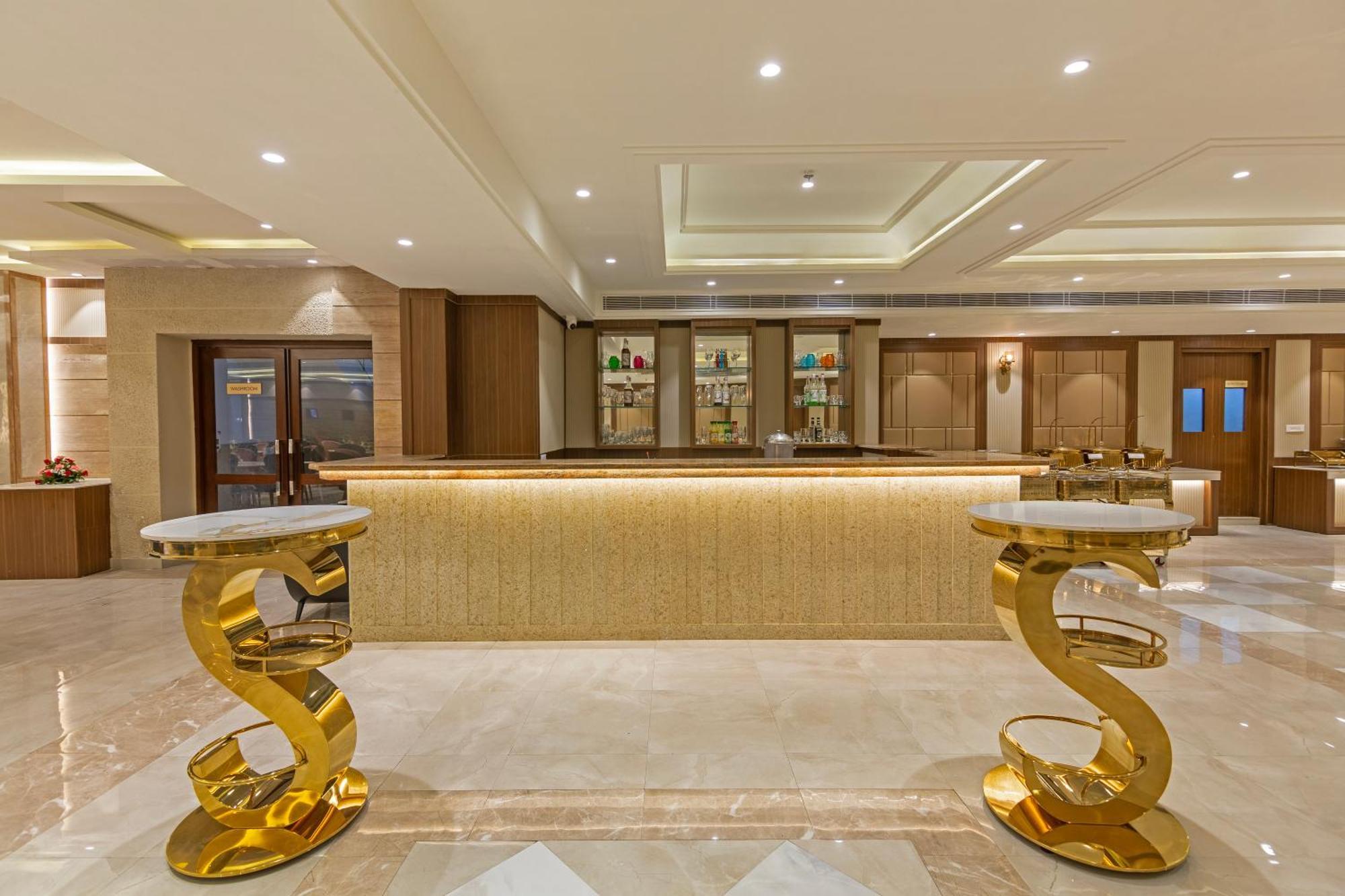 Sandoz Amritsar Near Golden Temple Екстер'єр фото