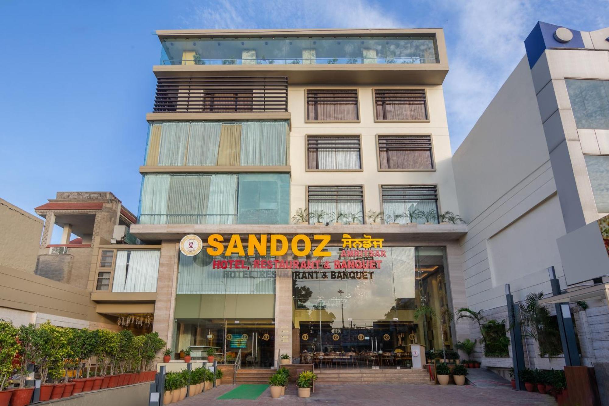 Sandoz Amritsar Near Golden Temple Екстер'єр фото